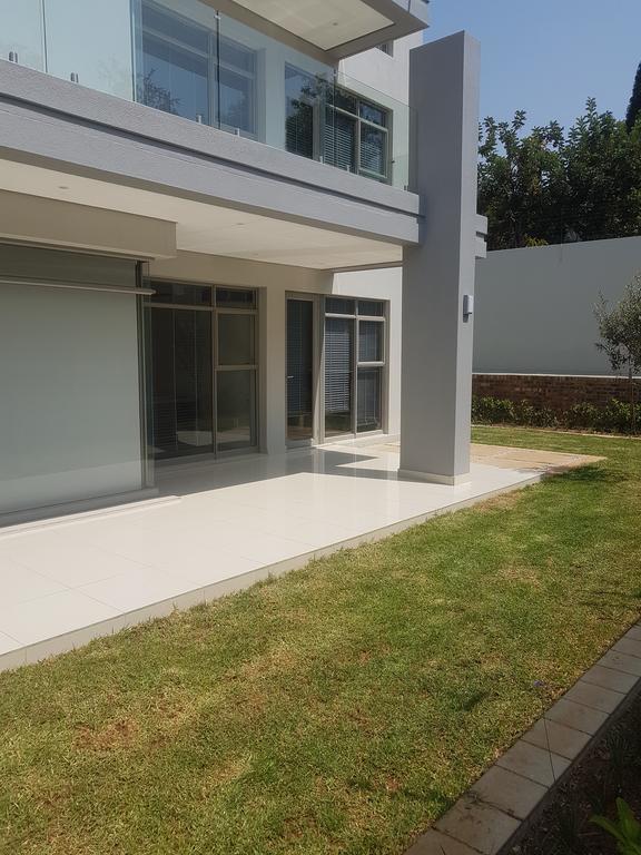 Daisy Place โจฮันเนสเบิร์ก ภายนอก รูปภาพ